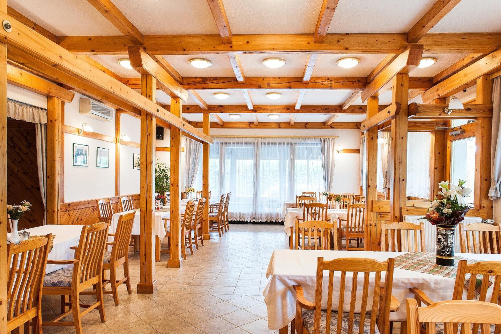 ALina Apartmanház Heviz Exterior foto